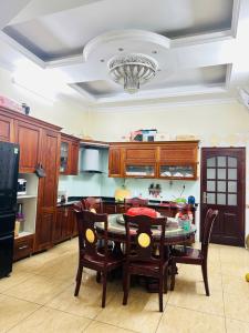 B.ÁN NHÀ PHÂN LÔ NGUYỄN HOÀNG TÔN – 62M², 5 TẦNG, MT 4.4M, GI.Á 15.5 TỶ